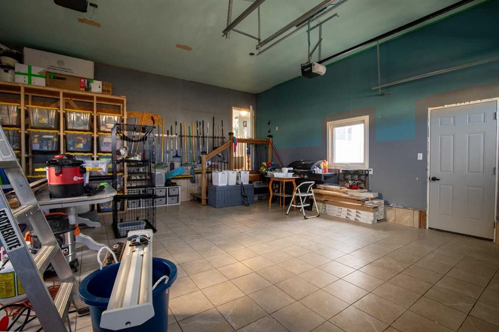 5018 42 Avenue, Taber, AB