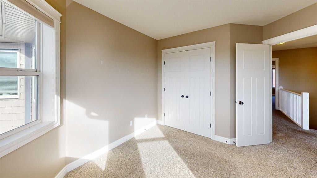 855 Mt Sundance Manor West, Lethbridge, AB