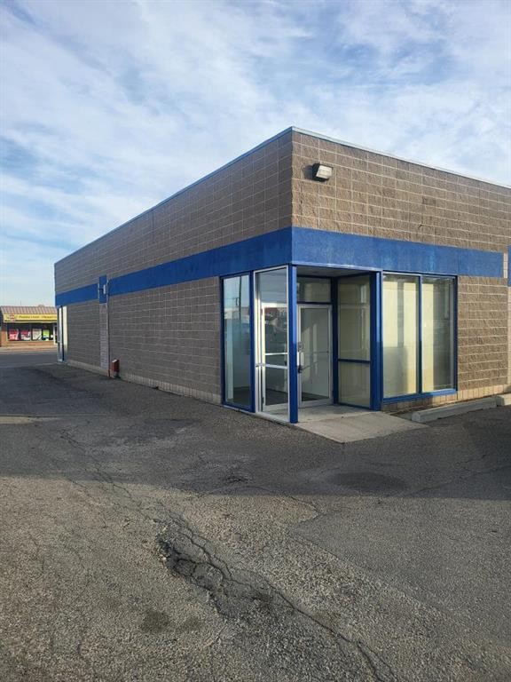 1276 3 Avenue South, Lethbridge, AB