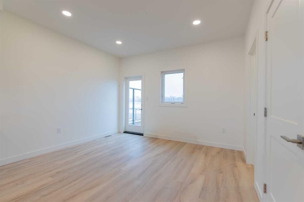 2817 16 Avenue, Coaldale, AB - Indoor Photo Showing Other Room