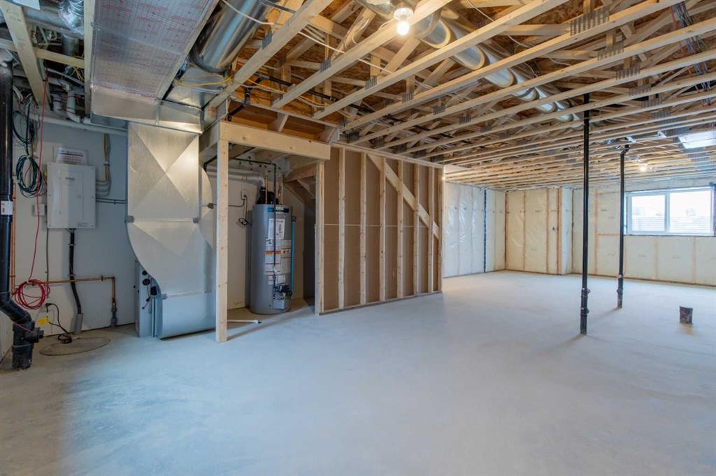 2817 16 Avenue, Coaldale, AB - Indoor Photo Showing Basement