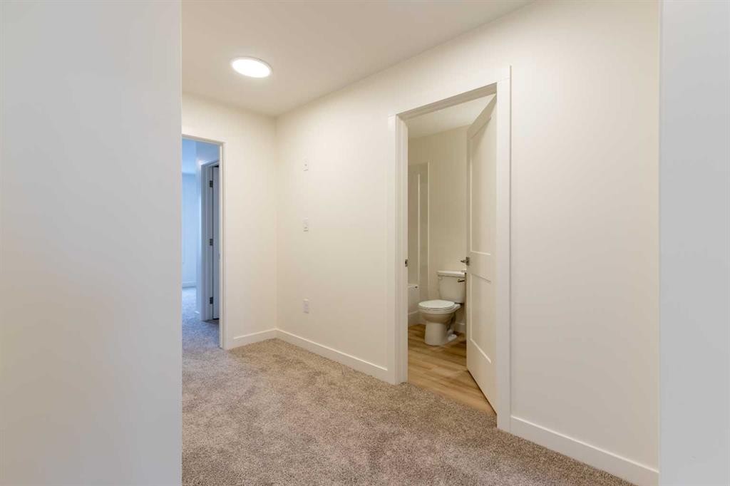 2817 16 Avenue, Coaldale, AB - Indoor Photo Showing Other Room