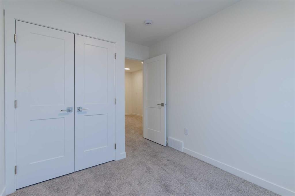 2817 16 Avenue, Coaldale, AB - Indoor Photo Showing Other Room