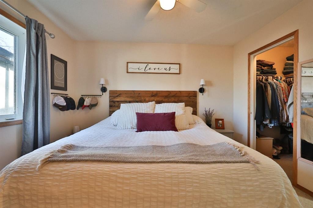 14 Mountview Place, Granum, AB - Indoor Photo Showing Bedroom