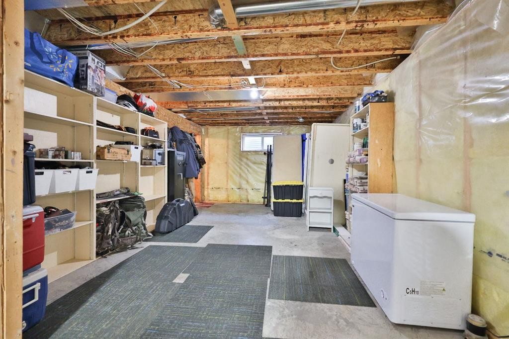 14 Mountview Place, Granum, AB - Indoor Photo Showing Basement