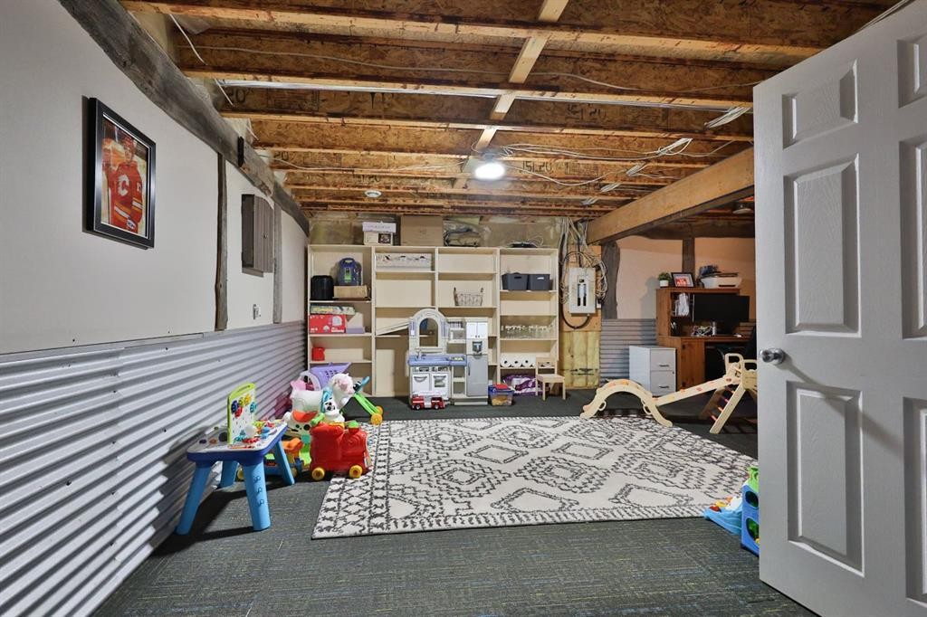 14 Mountview Place, Granum, AB - Indoor Photo Showing Other Room