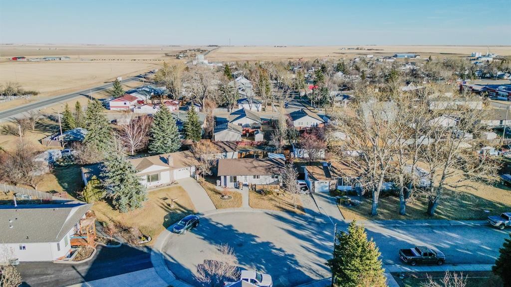 14 Mountview Place, Granum, AB - Outdoor With View