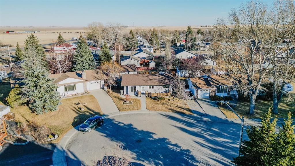 14 Mountview Place, Granum, AB - Outdoor With View