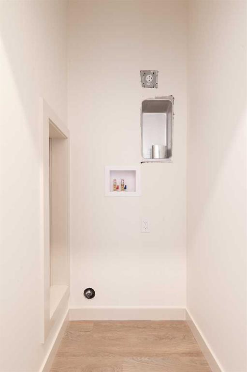 566 Malahat Green West, Lethbridge, AB - Indoor Photo Showing Other Room