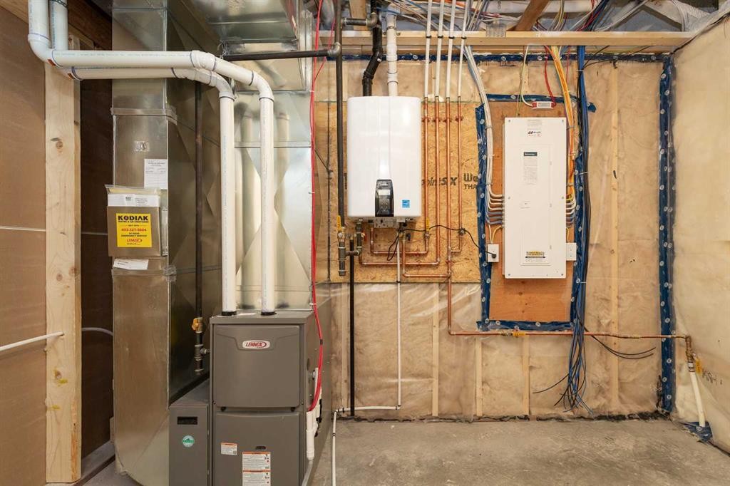 566 Malahat Green West, Lethbridge, AB - Indoor Photo Showing Basement