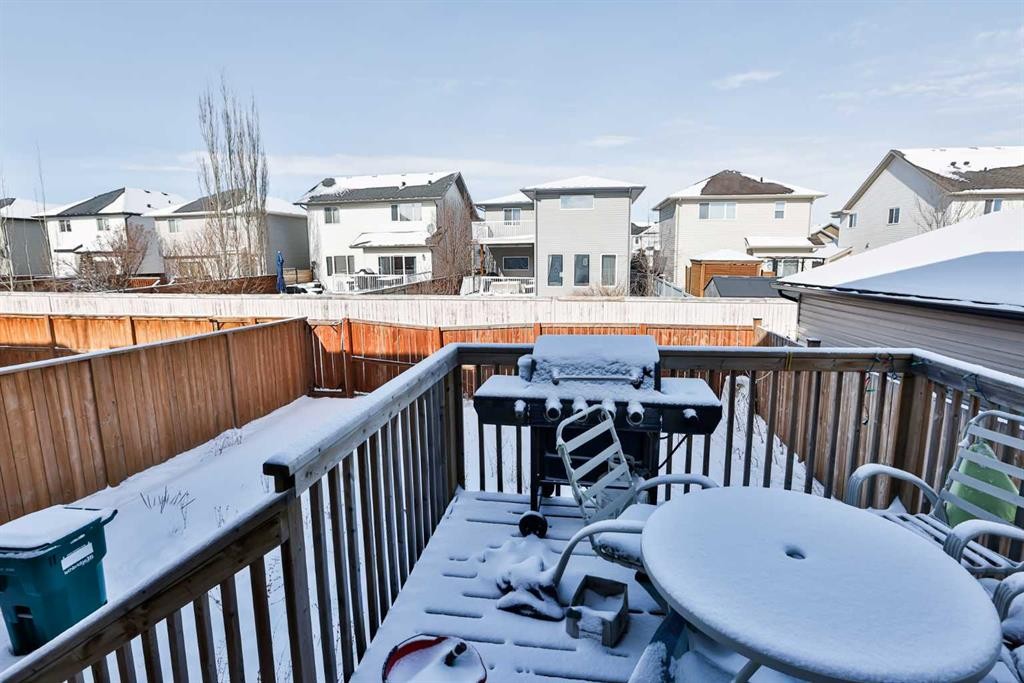 405 Moonlight Way West, Lethbridge, AB - Outdoor With Exterior