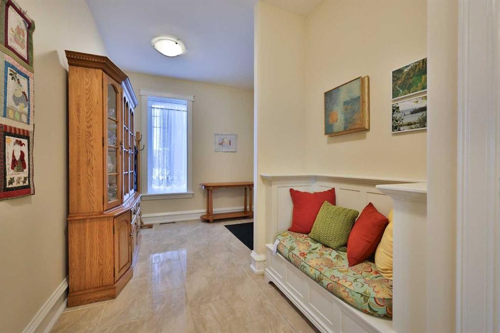 28 Cobblestone Lane, Raymond, AB - Indoor Photo Showing Other Room