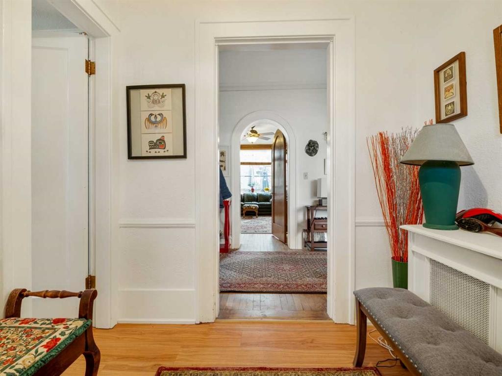 1404 4 Avenue South, Lethbridge, AB - Indoor Photo Showing Other Room