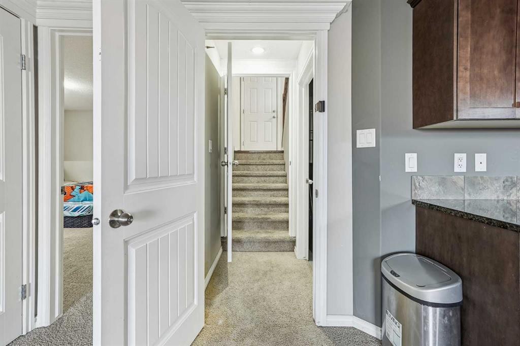 432 Firelight Point West, Lethbridge, AB - Indoor