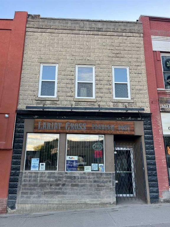 227 Main Street, Cardston, AB
