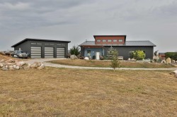 309 Alta Vista Boulevard Carmangay, AB T0L 0N0