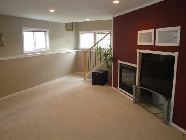 51 Kodiak Boulevard North, Lethbridge, AB - Indoor With Fireplace