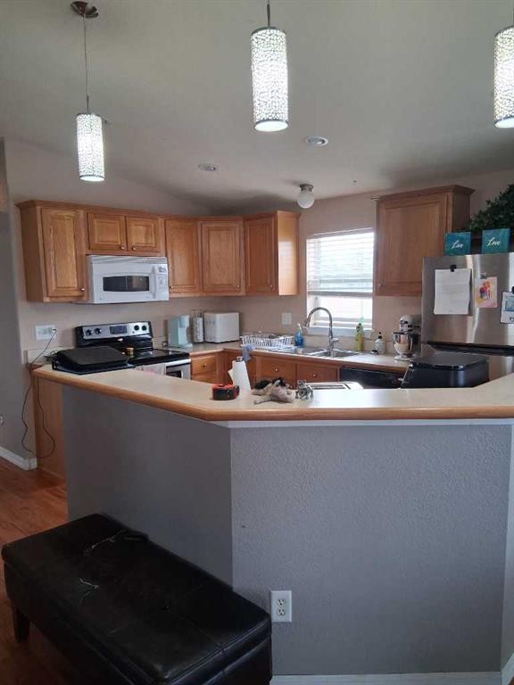 414 Conductor Boulevard, Coaldale, AB