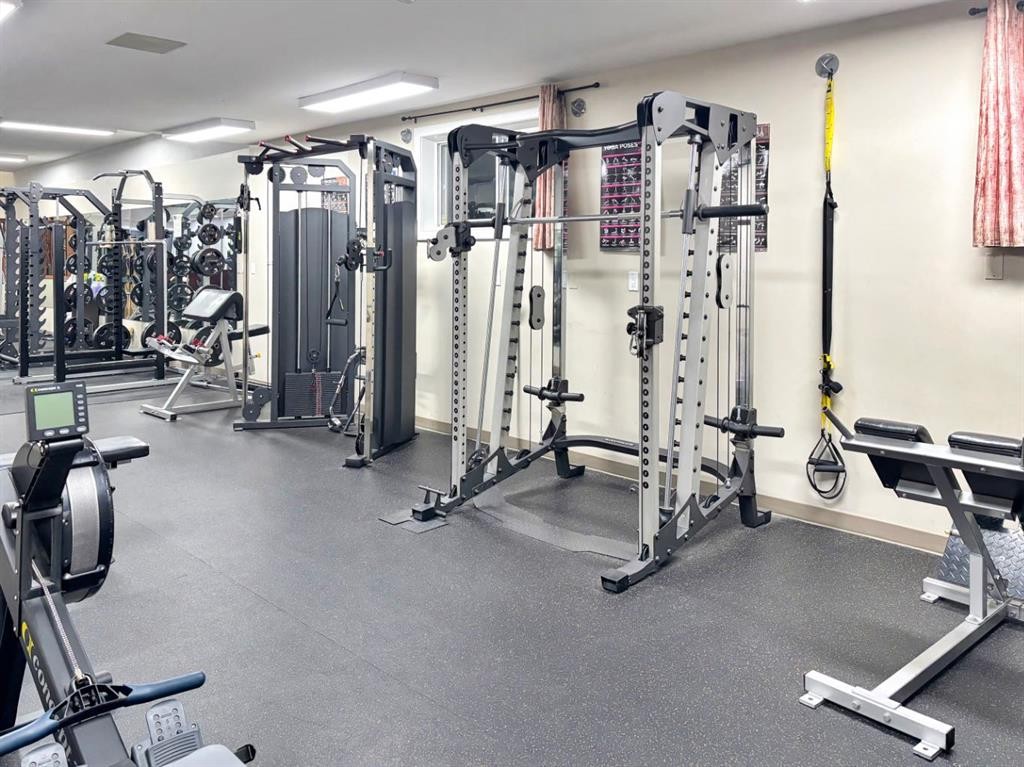 136 49 Avenue West, Claresholm, AB