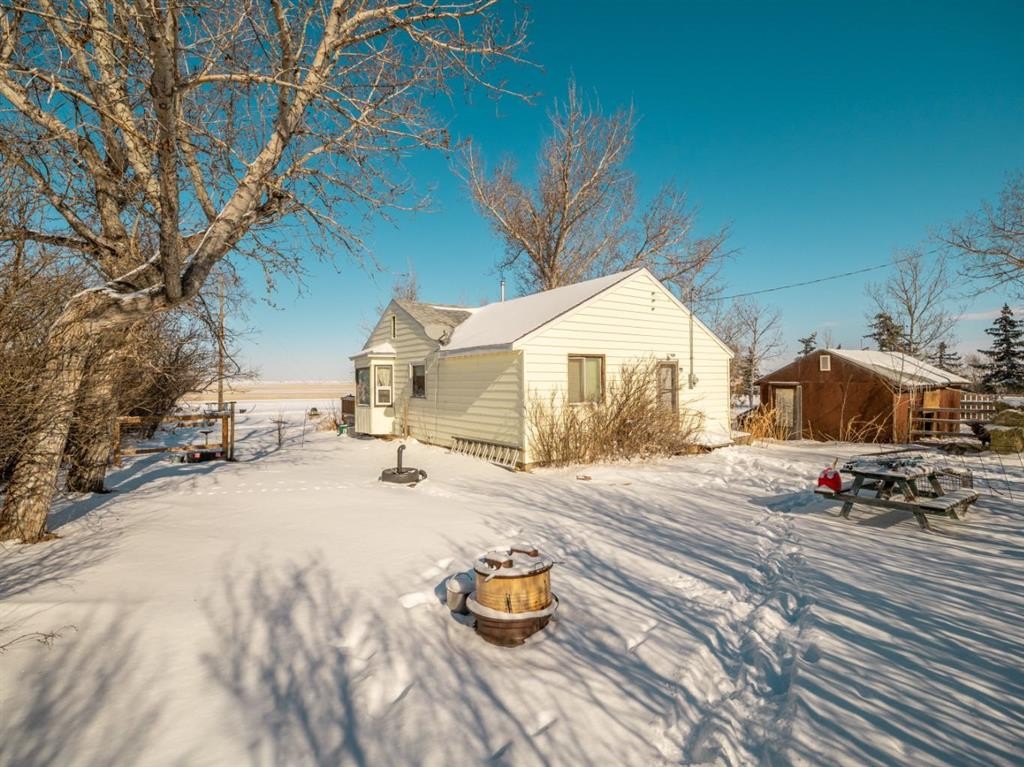 233059E Twp Rd 45, Spring Coulee, AB - Outdoor