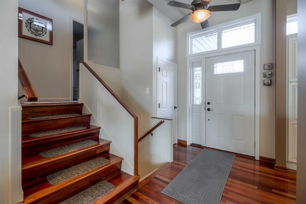 1416 15 Avenue South, Lethbridge, AB - Indoor Photo Showing Other Room