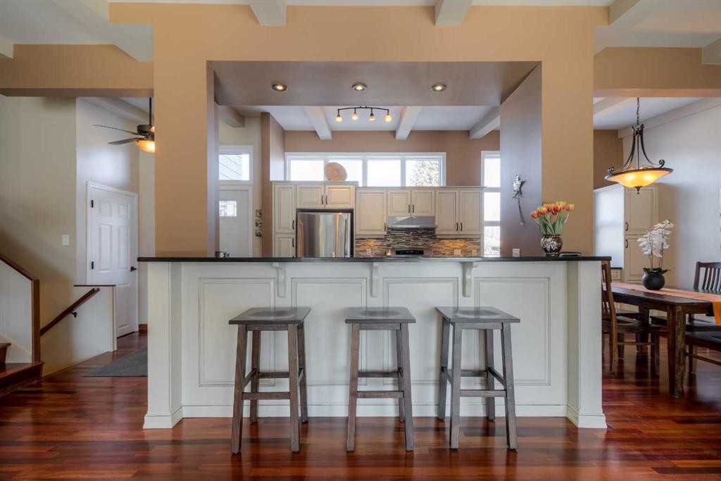 1416 15 Avenue South, Lethbridge, AB - Indoor