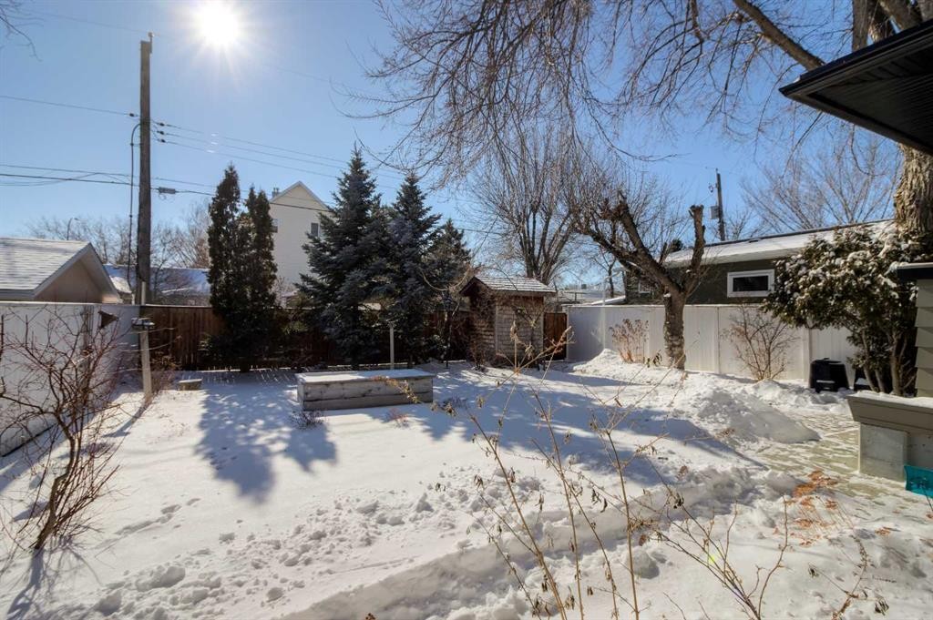 1416 15 Avenue South, Lethbridge, AB - Outdoor