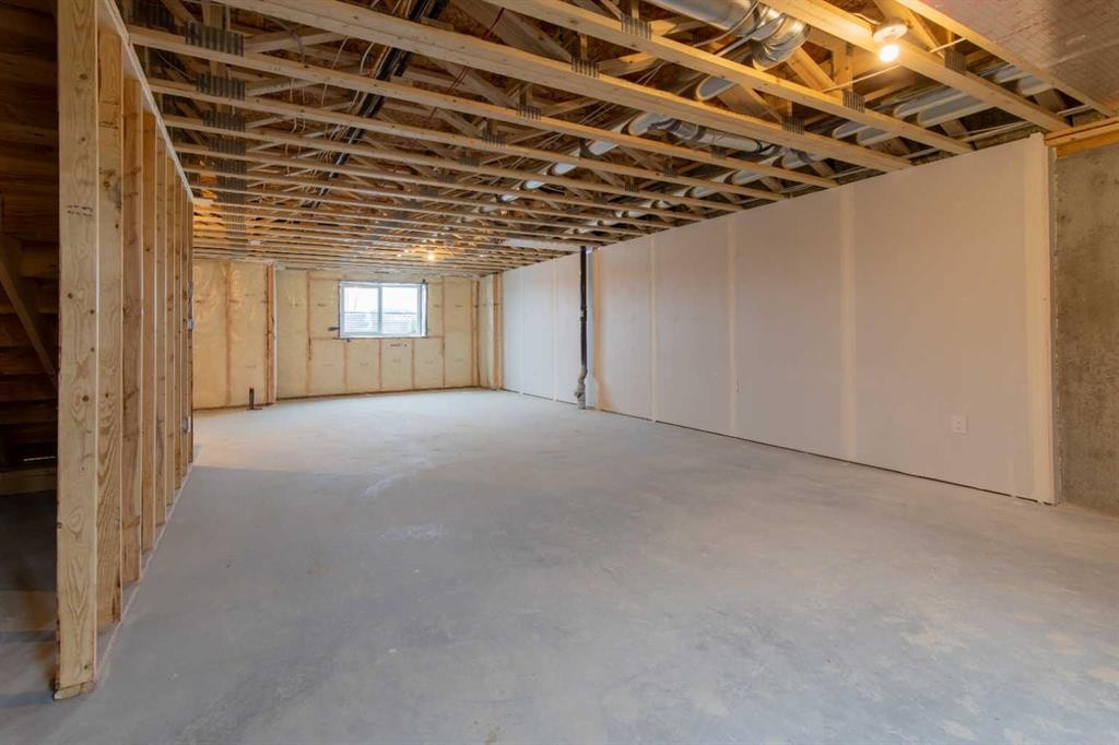 2815 16 Avenue, Coaldale, AB - Indoor Photo Showing Basement