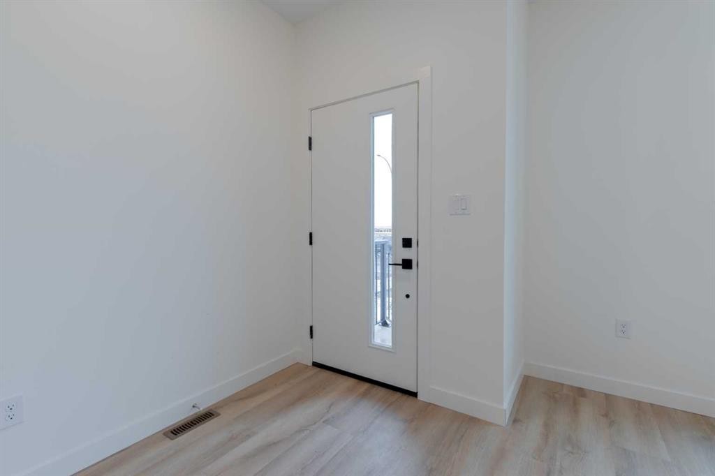 2813 16 Avenue, Coaldale, AB - Indoor Photo Showing Other Room