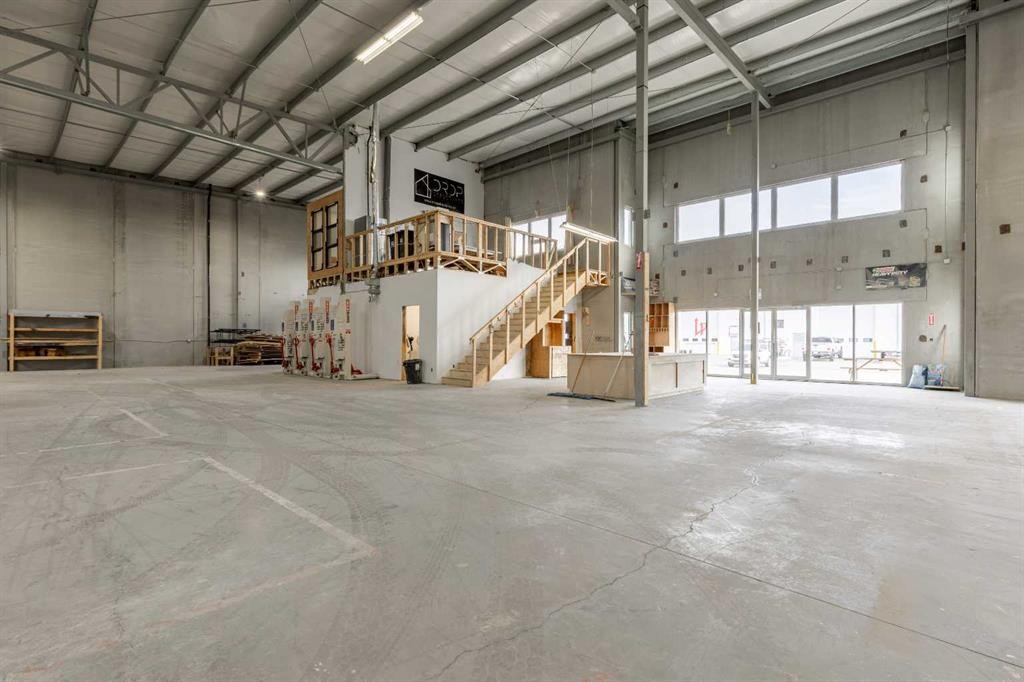 565 41 Street North, Lethbridge, AB