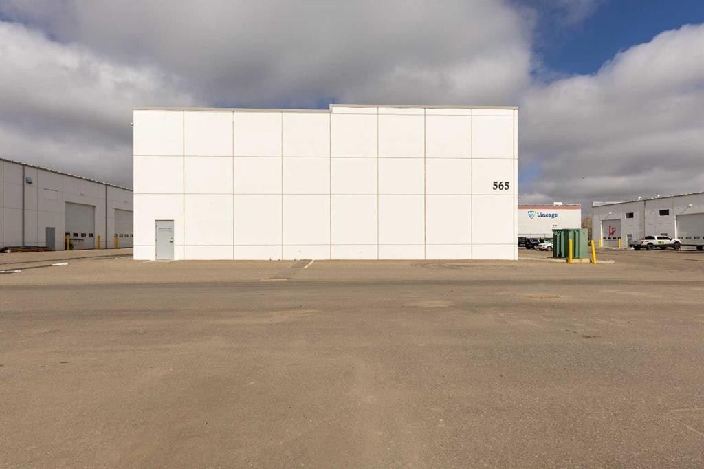 565 41 Street North, Lethbridge, AB