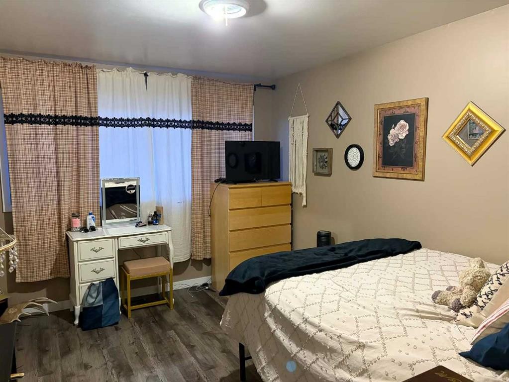 1216 23 Street North, Lethbridge, AB