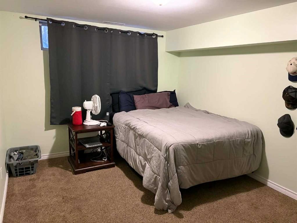 1216 23 Street North, Lethbridge, AB