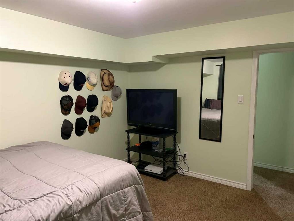 1216 23 Street North, Lethbridge, AB