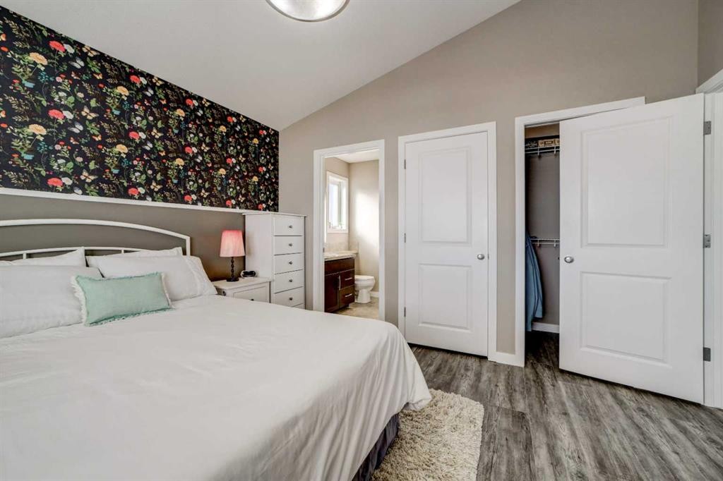 1961 Parkside Way, Coaldale, AB - Indoor Photo Showing Bedroom