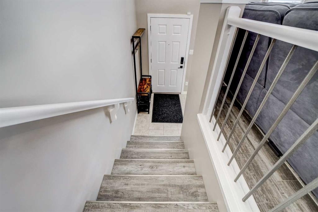 1961 Parkside Way, Coaldale, AB - Indoor Photo Showing Other Room