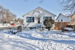 431 12B Street NORTH Lethbridge, AB T1H 2L3