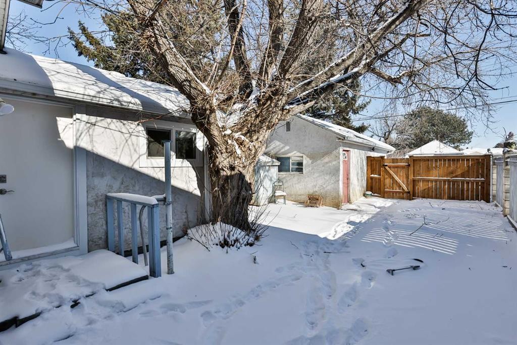 1019 7 Street North, Lethbridge, AB - Outdoor
