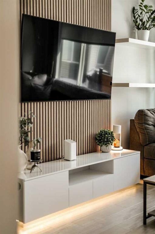 2-458 Highlands Boulevard West, Lethbridge, AB - Indoor