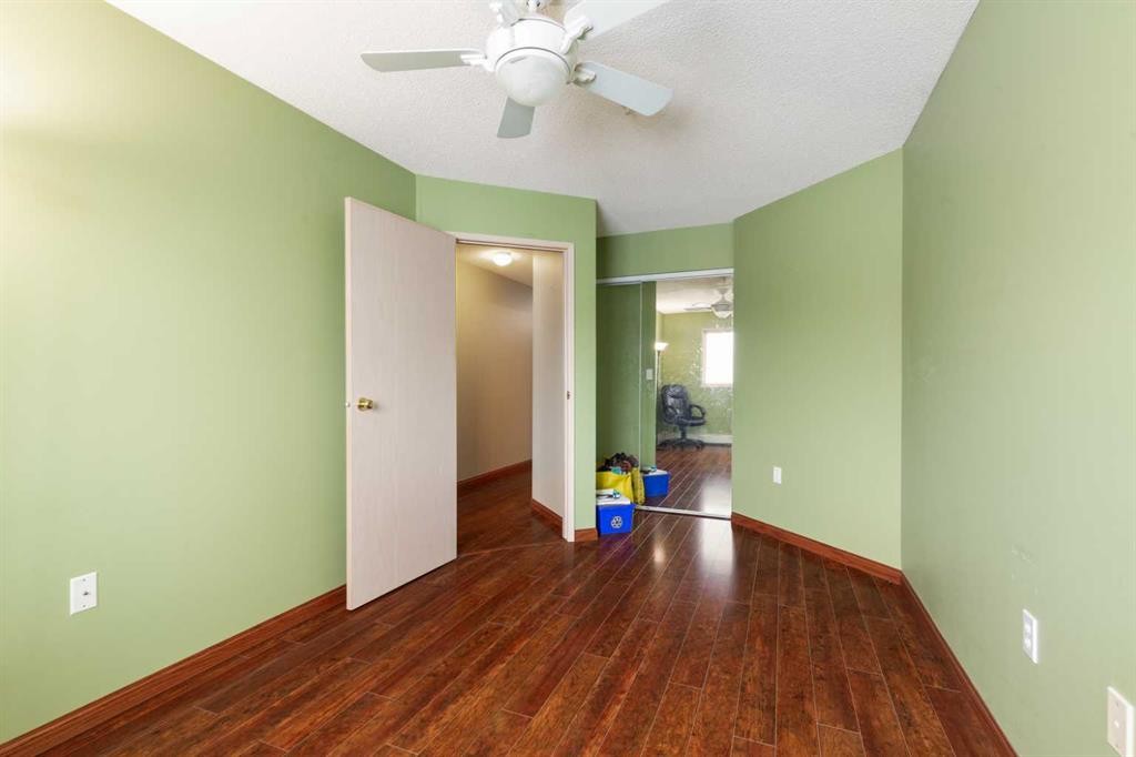103-485 Red Crow Boulevard West, Lethbridge, AB - Indoor Photo Showing Other Room