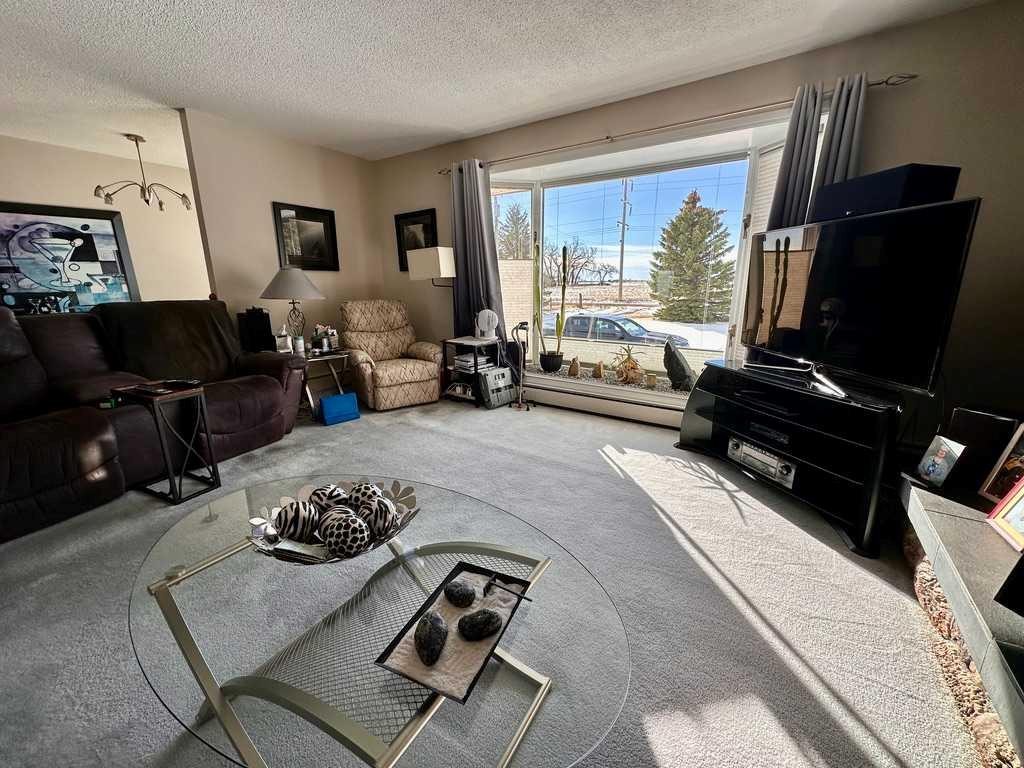 212072 Twp Rd 9-4, Rural Lethbridge County, AB
