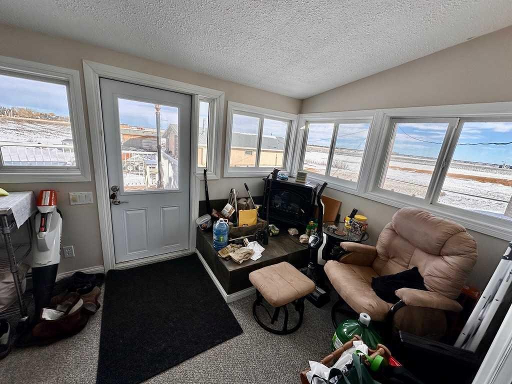 212072 Twp Rd 9-4, Rural Lethbridge County, AB