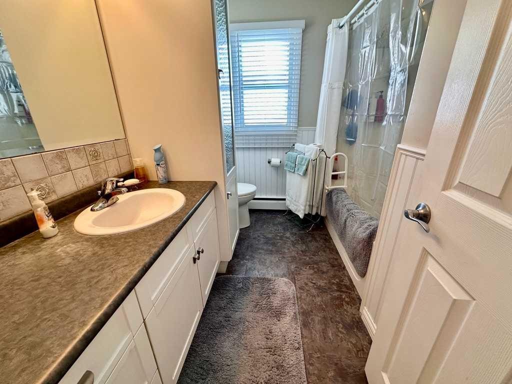 212072 Twp Rd 9-4, Rural Lethbridge County, AB