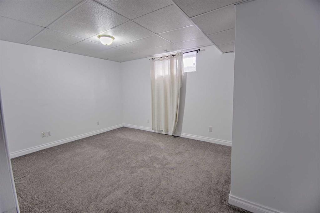 4912 41 St, Taber, AB - Indoor Photo Showing Other Room