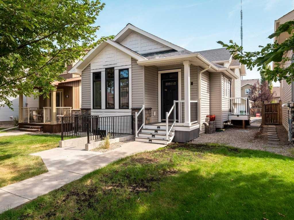 461 Lynx Terrace North, Lethbridge, AB - Outdoor With Deck Patio Veranda With Facade