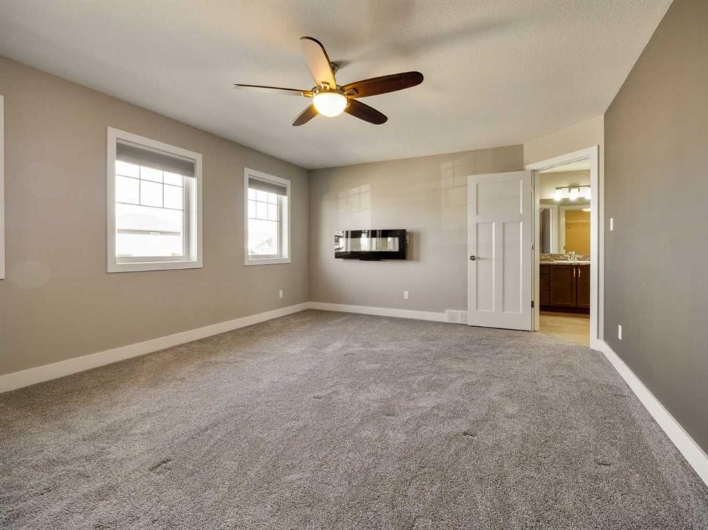 147 Westgate Drive, Coaldale, AB - Indoor Photo Showing Other Room