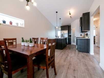 1-898 Greywolf Run North, Lethbridge, AB