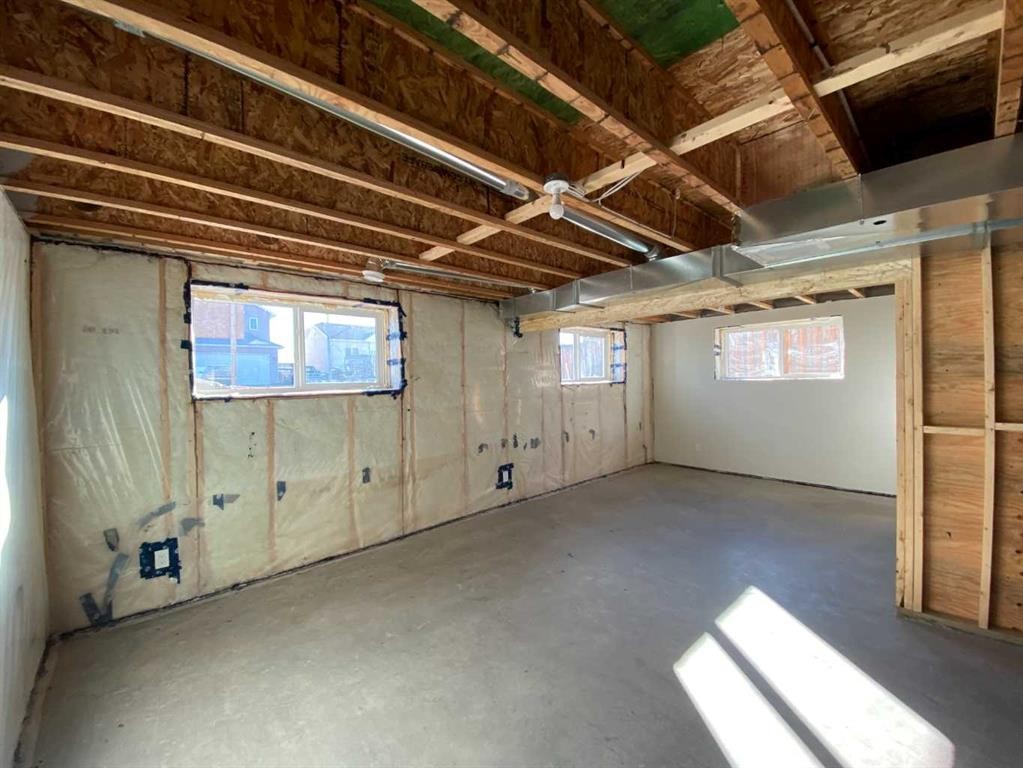 4202 57 Street, Taber, AB - Indoor Photo Showing Basement