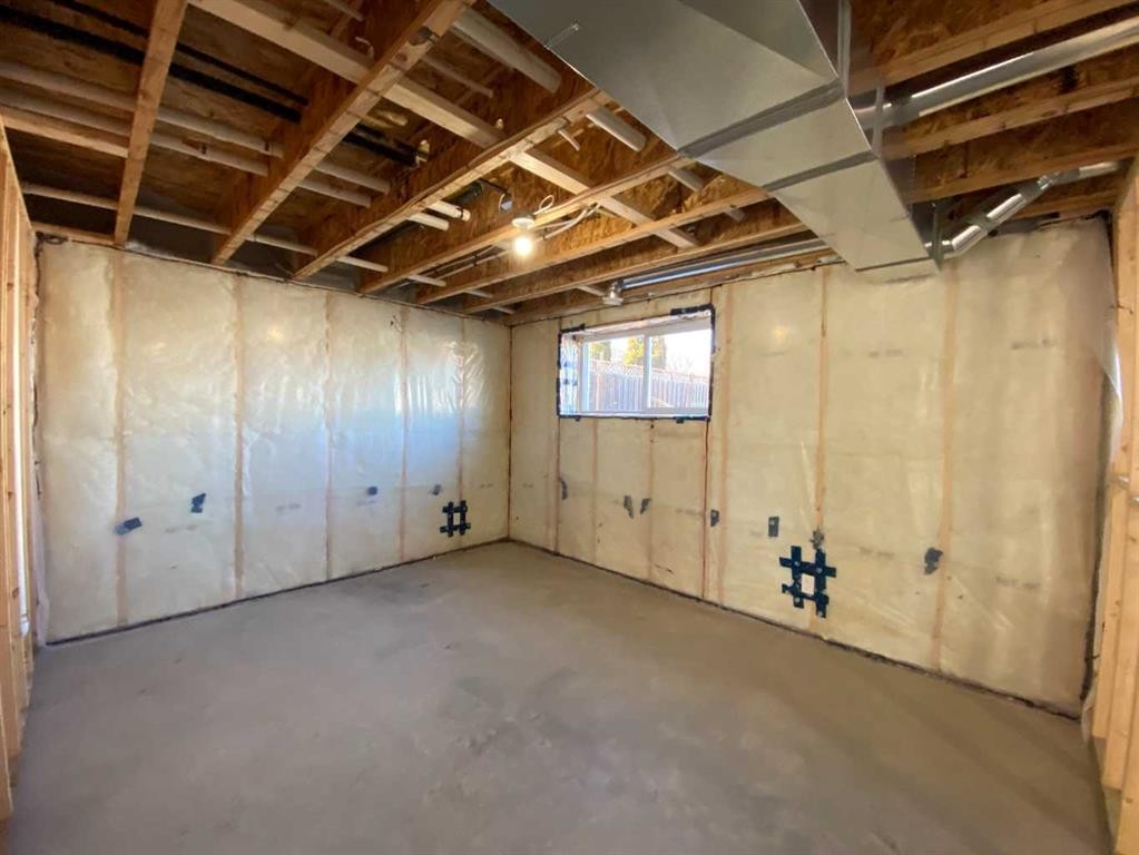 4202 57 Street, Taber, AB - Indoor Photo Showing Basement