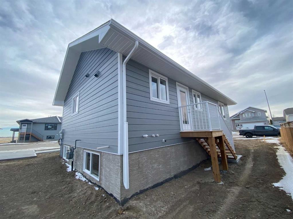4202 57 Street, Taber, AB - Outdoor With Exterior